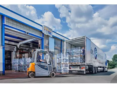 Fuhrpark / Halle aussen.jpg